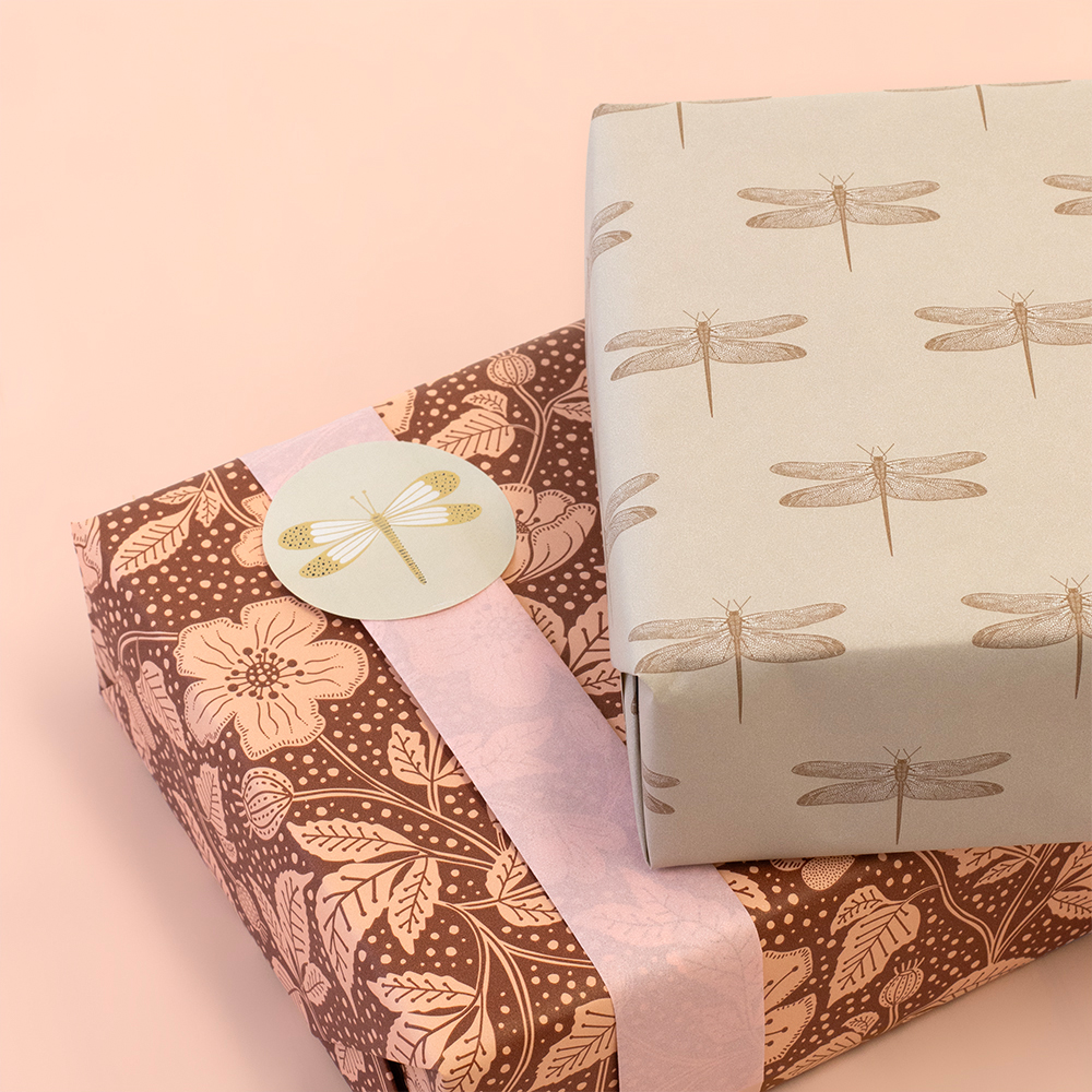 WRAP WITH SPRING VIBES